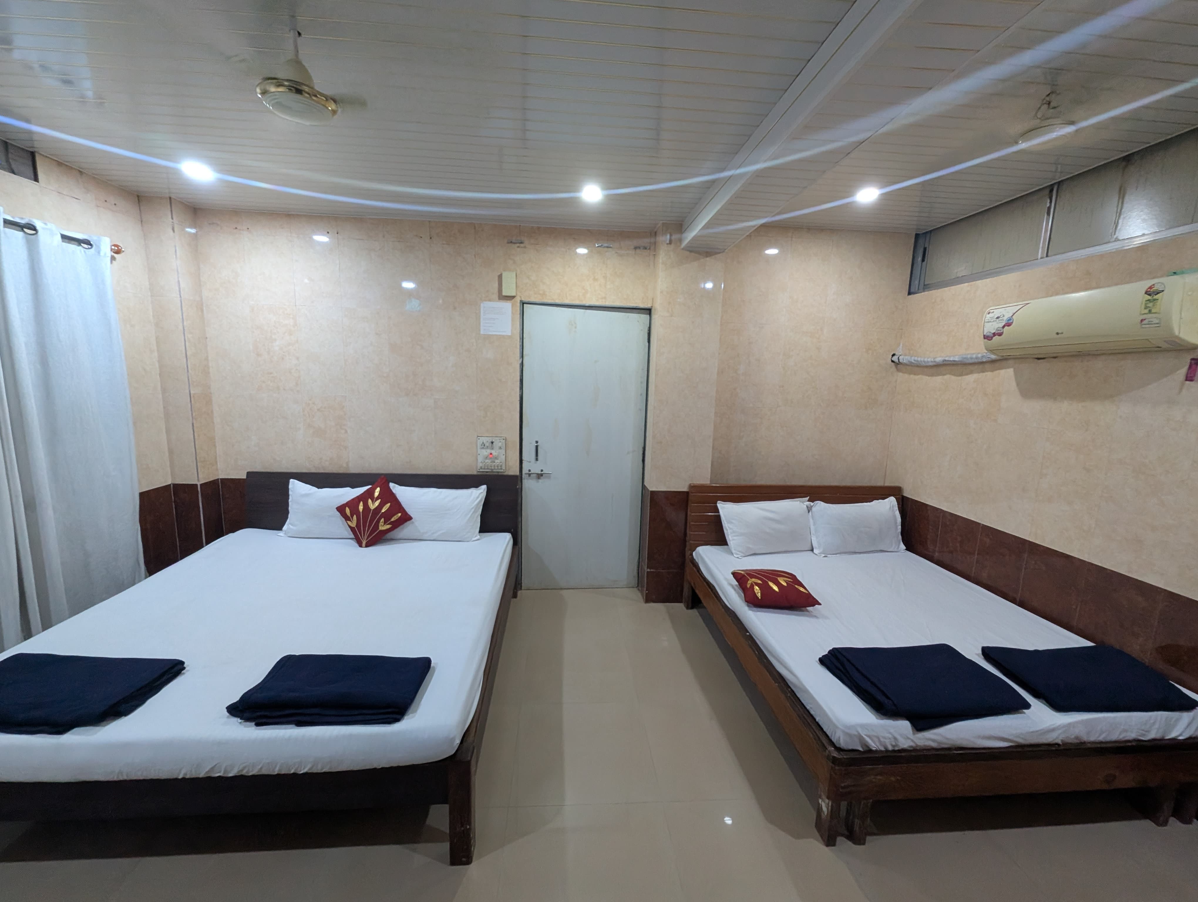 Majhe Ghar gallery image 29